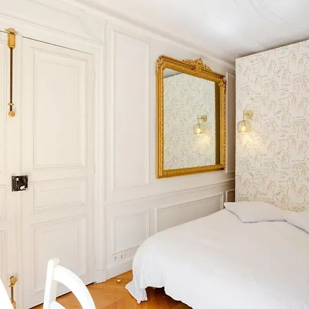 Appartement Bel Dans Le 9eme *