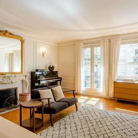Bel Dans Le 9eme Apartment Paris
